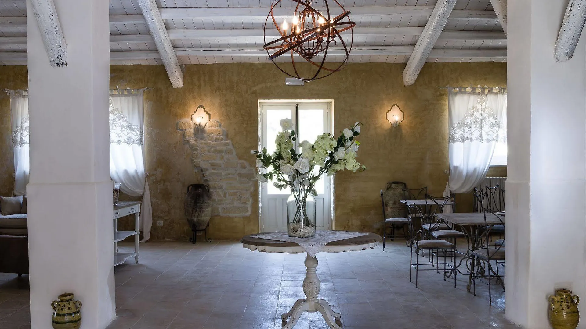 Borgo Del Carato Hotel Solarino Resort