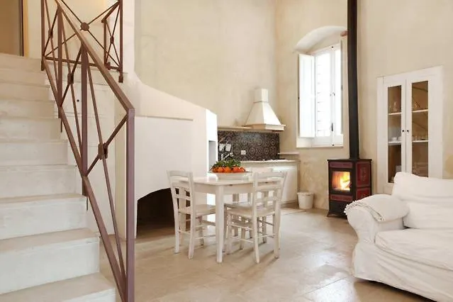 Hotel Borgo Del Carato Solarino